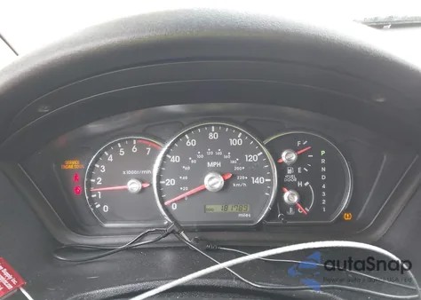 2011 Mitsubishi Endeavor z USA, uszkodzony, nr VIN 4A4JN2AS3BE027127